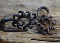 Load image into Gallery viewer, Sonoholz Piercing Holz Schnörkel Spirale Hook Dehnschnecke - chic-net.de
