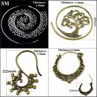 Load image into Gallery viewer, Spiralen Ohrringe Baum des Lebens Messing Brass antik golden Tribal Piercing - chic-net.de
