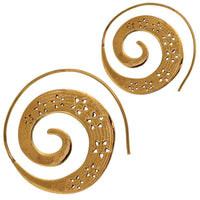 Load image into Gallery viewer, Spiralen Ohrringe breit Rillen Sterne Brass gestanzt antik golden Tribal Piercing - chic-net.de
