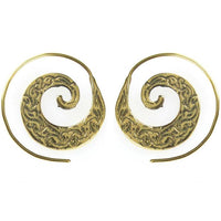 Load image into Gallery viewer, Spiralen Ohrringe oxidiert Blätter breit Messing Brass antik golden nickelfrei Piercing Tribal - chic-net.de
