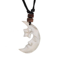 Load image into Gallery viewer, Surferkette Haifzahn Surfbrett rund Holz Muschel verstellbar - chic-net.de
