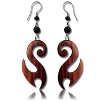 Load image into Gallery viewer, Tribal Ohrringe Narraholz Schwan dunkelbraun schwarze Perlen Edelstahl Ohrhänger - chic-net.de
