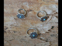 Cargar imagen en el visor de la galería, Universal Piercing Ring 925 Silber 1.2mm Türkis Blume - chic-net.de
