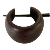 Load image into Gallery viewer, Holzcreolen, dunkelbraune Holzcreolen, handgeschnitzt aus braunem Sonoholz, 16mm, Pin-Ohrringe
