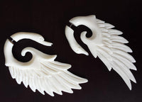 Cargar imagen en el visor de la galería, Fake Ohr Piercing Schwan Bone Knochen Edelstahl weiß Spirale Dehner Ohrstecker - chic - net.de
