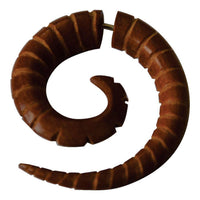 Load image into Gallery viewer, Fake Piercing Edelstahl Holz Seil Dehnschnecke - chic - net.de
