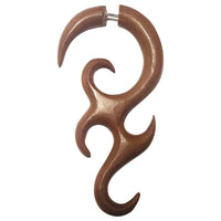 Load image into Gallery viewer, Fake Piercing Lobe Edelstahl Holz Flames Dehnschnecke - chic - net.de
