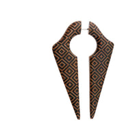 Load image into Gallery viewer, Fake Piercing Ohrring Sawo Holz Pfeil Sumatra Rauten - chic - net.de
