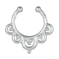 Load image into Gallery viewer, Fake Septum Piercing silberfarben fünf Kreise an Kugeln Edelstahl - chic - net.de
