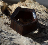 Load image into Gallery viewer, Flesh Tunnel Holz Fünfeck Pentagon dunkel double flared - chic - net.de
