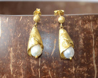 Cargar imagen en el visor de la galería, Ohrstecker vergoldet 925 Silber Perle Glockenblume - chic - net.de
