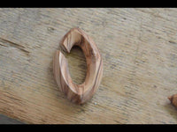 Load image into Gallery viewer, Olivenholz 14mm Piercing Hoop Creole Mandel 65mm hell - chic - net.de
