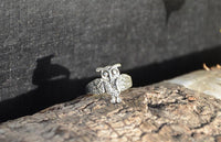 Load image into Gallery viewer, Ring Eule dunkel oxidiert glänzend 925 Sterling Silber - chic - net.de

