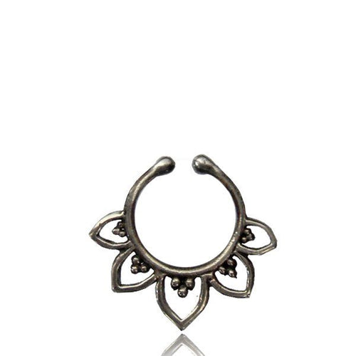 Septum Fake Piercing Nasenringe Blütenblätter Messing silbern nickelfrei antik exotisch - chic - net.de