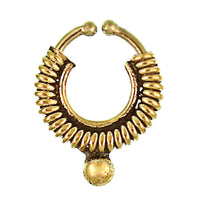 Cargar imagen en el visor de la galería, Septum Fake Piercing Nasenringe Spiralfeder Kugel Messing goldfarben nickelfrei antik exotisch Ohrring - chic - net.de
