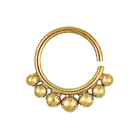 Load image into Gallery viewer, Septum Piercing Nasenringe Kugeln Messing Tribal goldfarben nickelfrei antik exotisch Ohrring - chic - net.de
