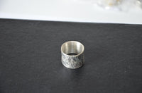 Load image into Gallery viewer, Silberring 925 Sterlingsilber Bandring Falten 15mm - chic - net.de
