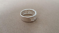 Load image into Gallery viewer, Silberring Löcher oval Ring aus 925er Sterling Silber Silberschmuck Unisex Designer Schmuck Ringe - chic - net.de
