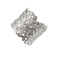 Load image into Gallery viewer, Silberring Lochmuster breit glänzend aus 925er Sterling Silber Damen Silberschmuck Ringe - chic - net.de
