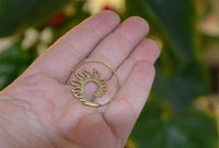 Load image into Gallery viewer, Spiralen Ohrringe Brass Wellen hohle Tropfen antik golden Tribal Piercing - chic - net.de
