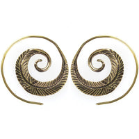 Cargar imagen en el visor de la galería, Spiralen Ohrringe oxidiert Blatt breit Messing Brass antik golden nickelfrei Tribal Piercing Schmuck - chic - net.de
