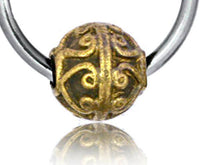Load image into Gallery viewer, Universal Piercing Kugel Ring Edelstahl Brass Herzen - chic - net.de
